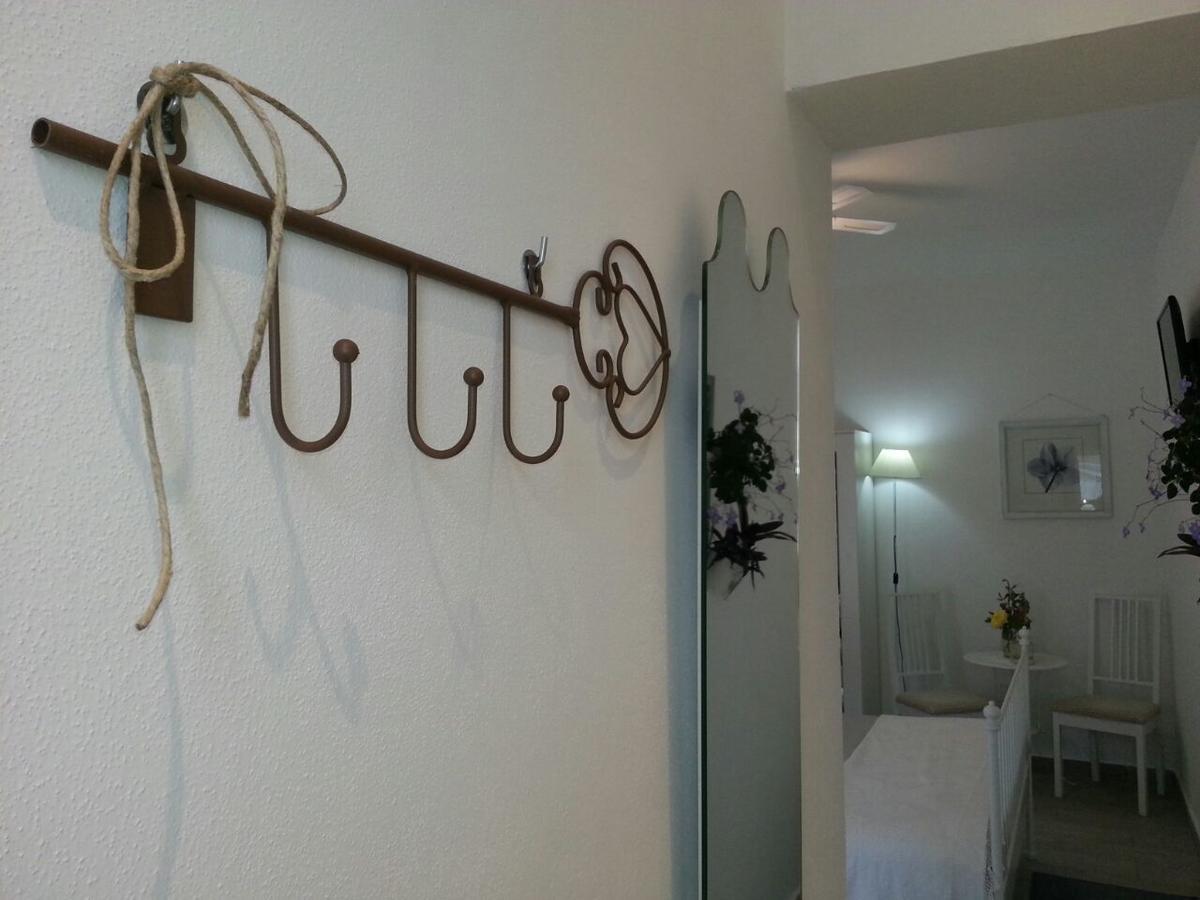 Message In A Bottle Bed And Breakfast Кампоросо Екстериор снимка
